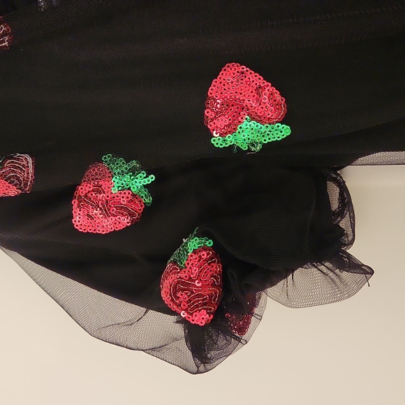 Strawberry Sequins Dress 👗 - Picture 10 of 10